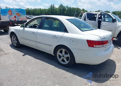 2008 Hyundai Sonata Limited/Se z USA, uszkodzony, nr VIN 5NPEU46C08H299636